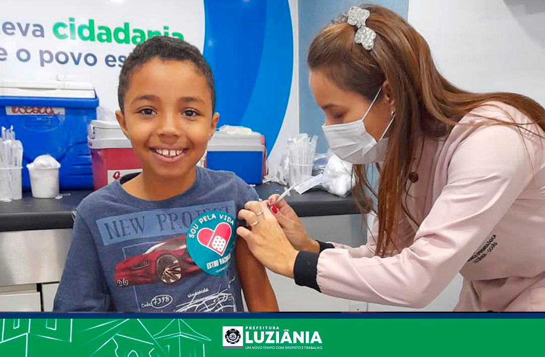 Leia mais sobre o artigo Luziânia implanta vacinação itinerante nas Escolas Municipais